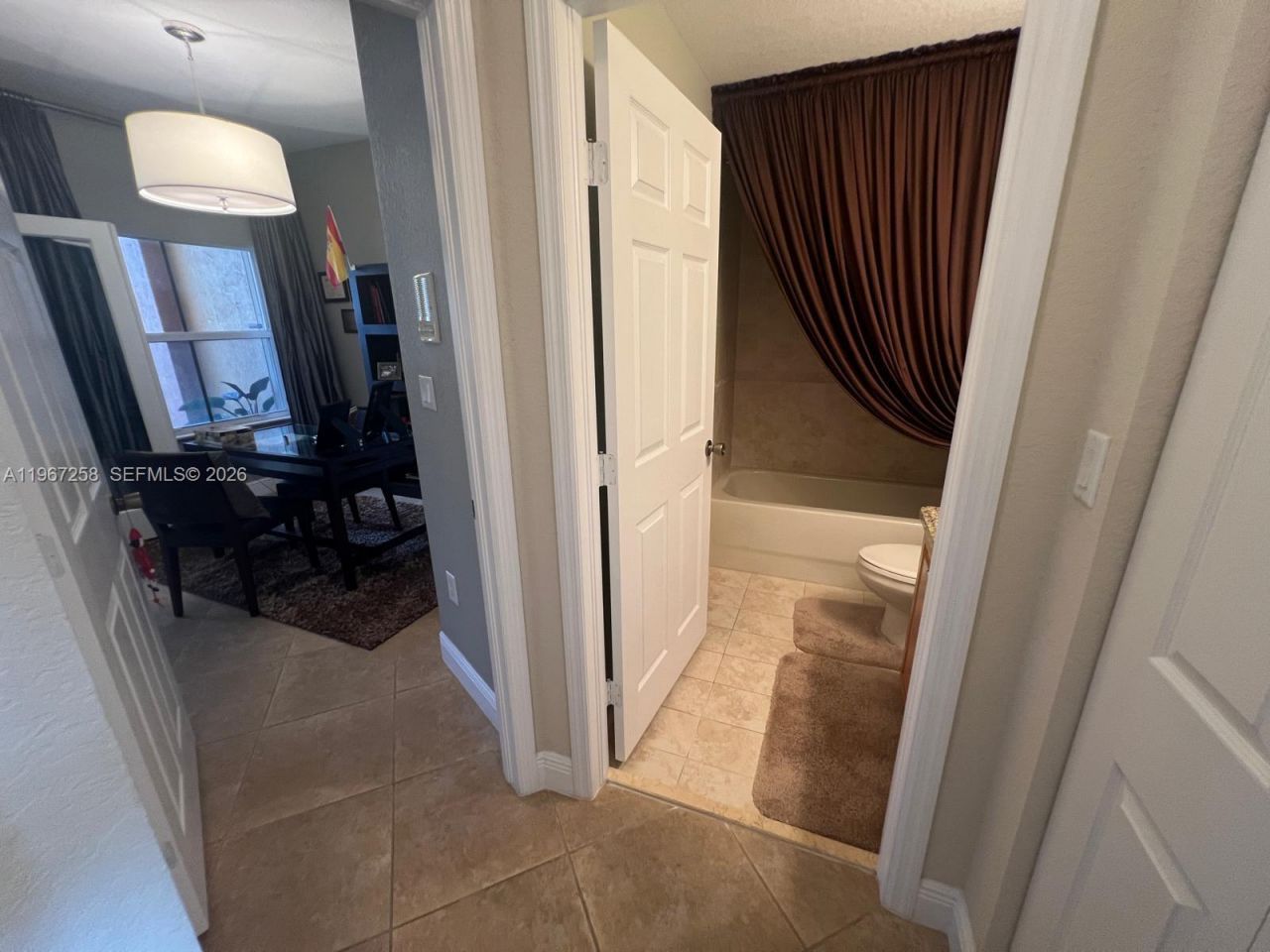 824 SW 143rd Ter , Unit 203, Pembroke Pines, FL 33027 Photo