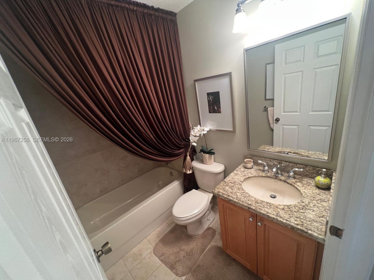 824 SW 143rd Ter , Unit 203, Pembroke Pines, FL 33027 Photo