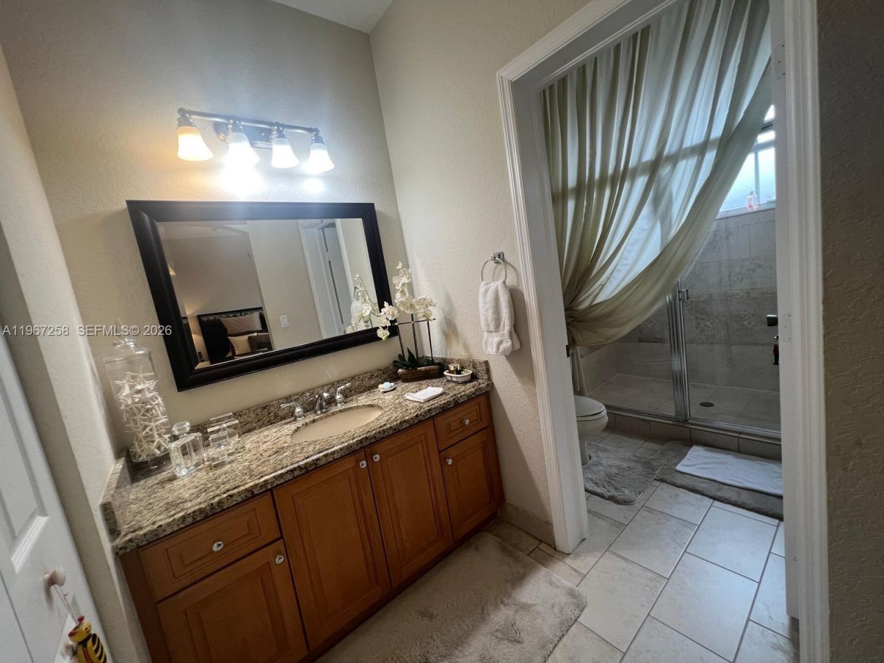 824 SW 143rd Ter , Unit 203, Pembroke Pines, FL 33027 Photo