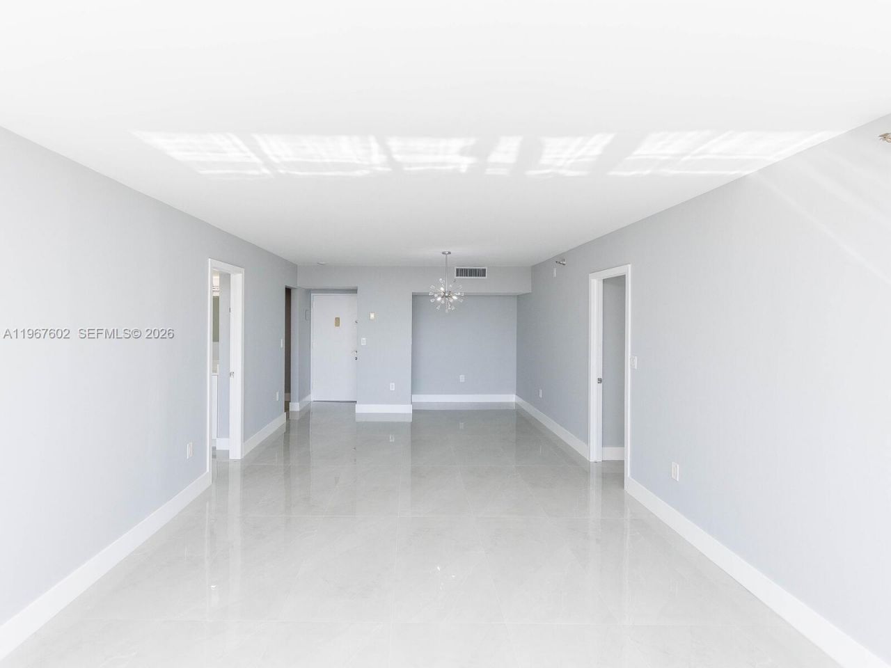 20505 E Country Club Dr, Unit 634, Aventura, FL 33180 Photo