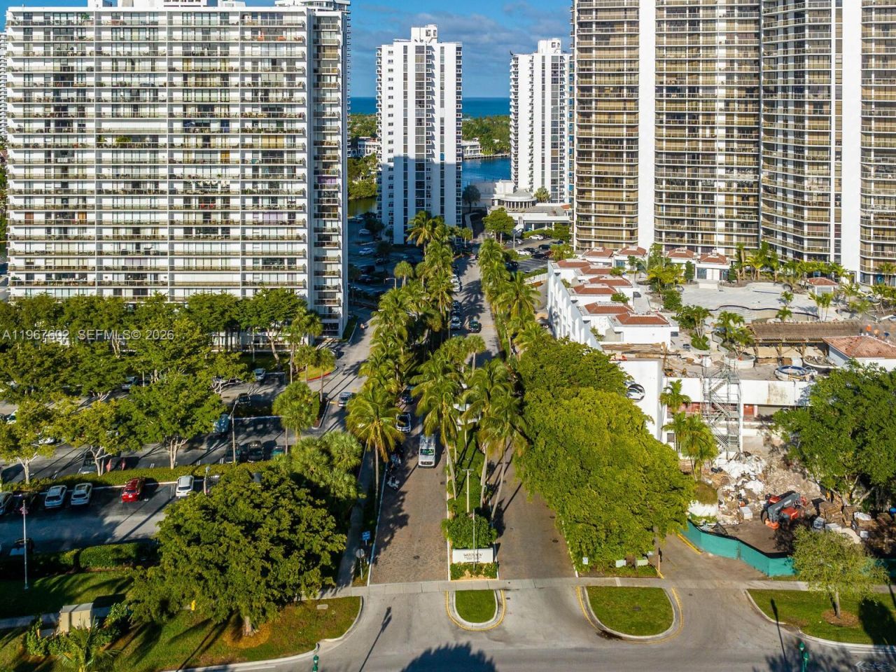 20505 E Country Club Dr, Unit 634, Aventura, FL 33180 Photo