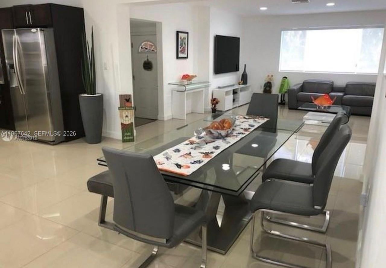 Please Call For Address, Miami, FL 33155 Photo