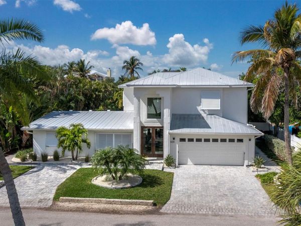 635 MARBURY LANE, LONGBOAT KEY, FL 34228