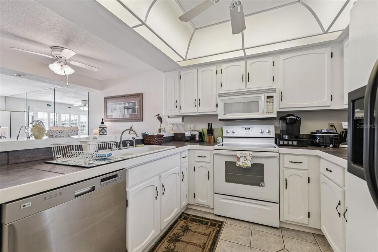 4175 S Atlantic Avenue, Unit 509, New Smyrna Beach, FL 32169 Photo