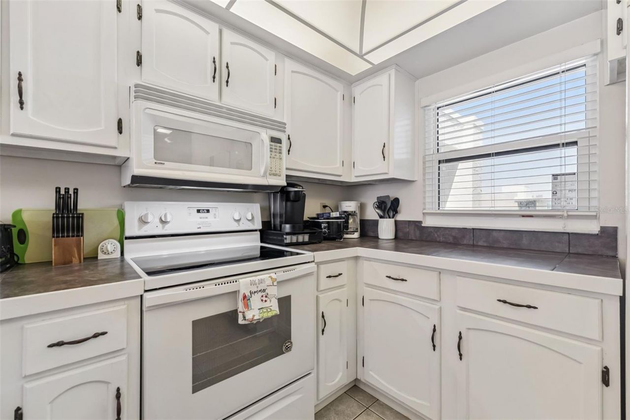 4175 S Atlantic Avenue, Unit 509, New Smyrna Beach, FL 32169 Photo