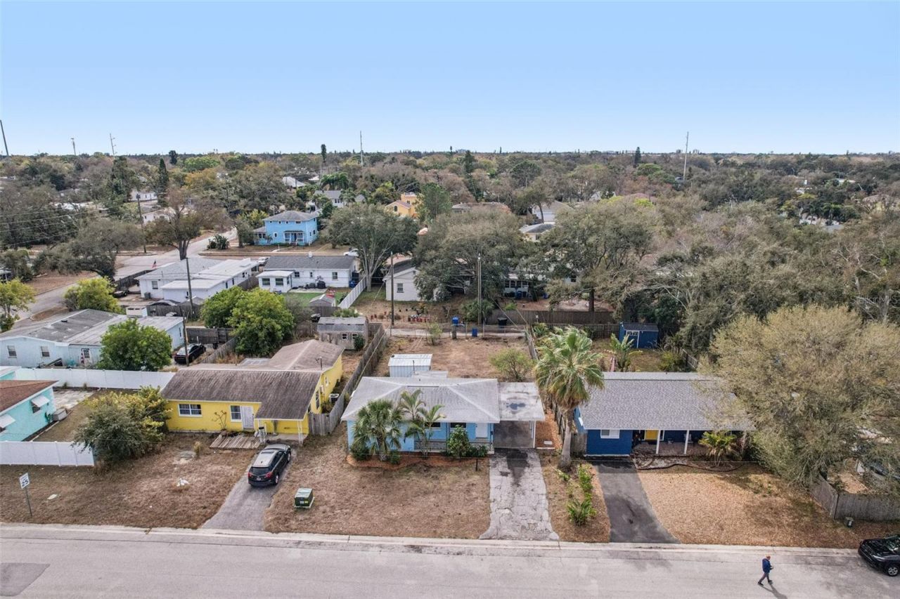 5428 Burlington Avenue N, Saint Petersburg, FL 33710 Photo