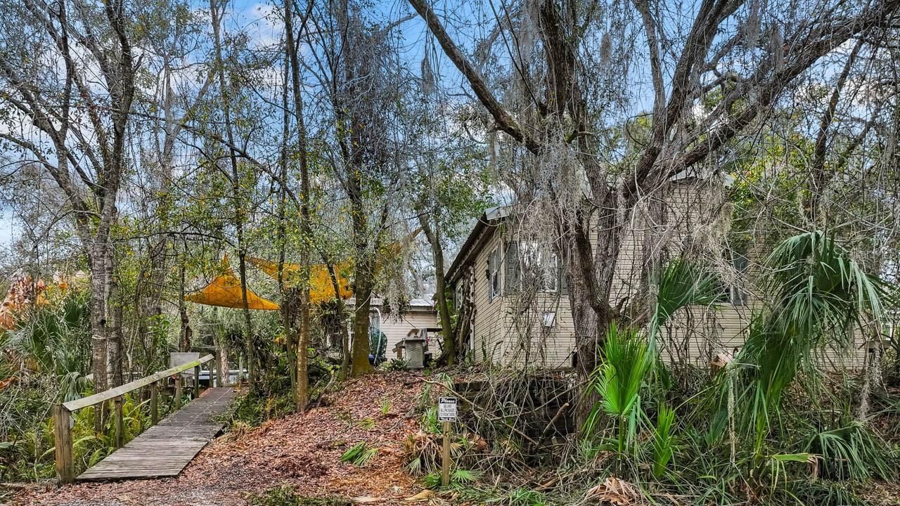 12730 Bullfrog Creek Road, Gibsonton, FL 33534 Photo