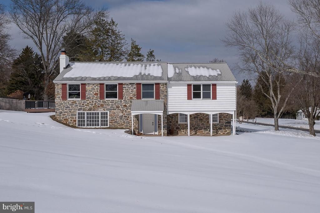 1105 Waterloo Road, Berwyn, PA 19312 Main Photo