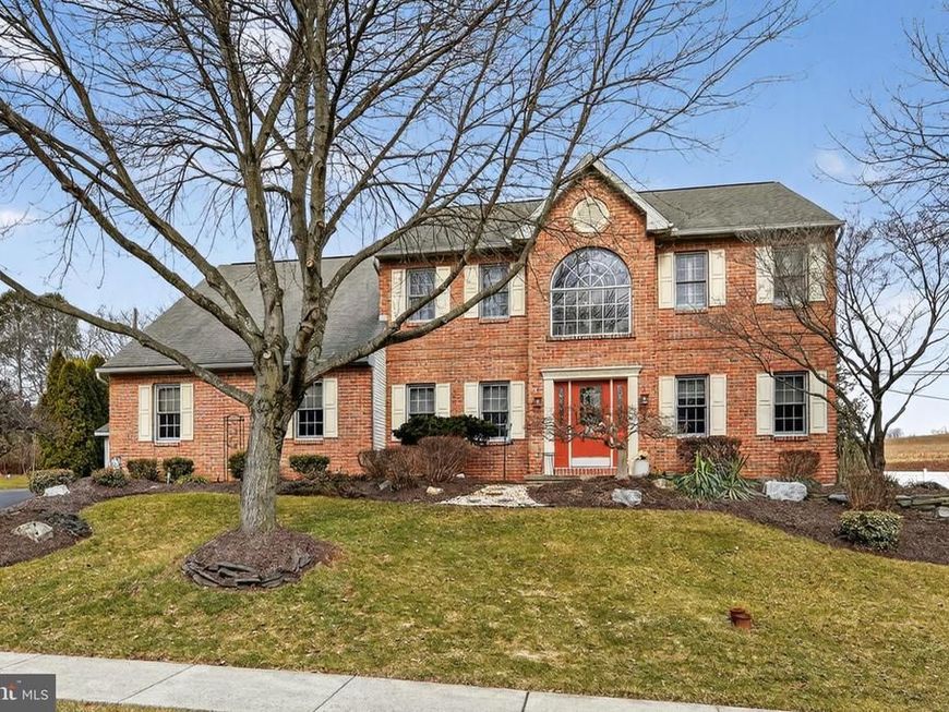 110 Pennsylvania Avenue, Sinking Spring, PA 19608 Main Photo