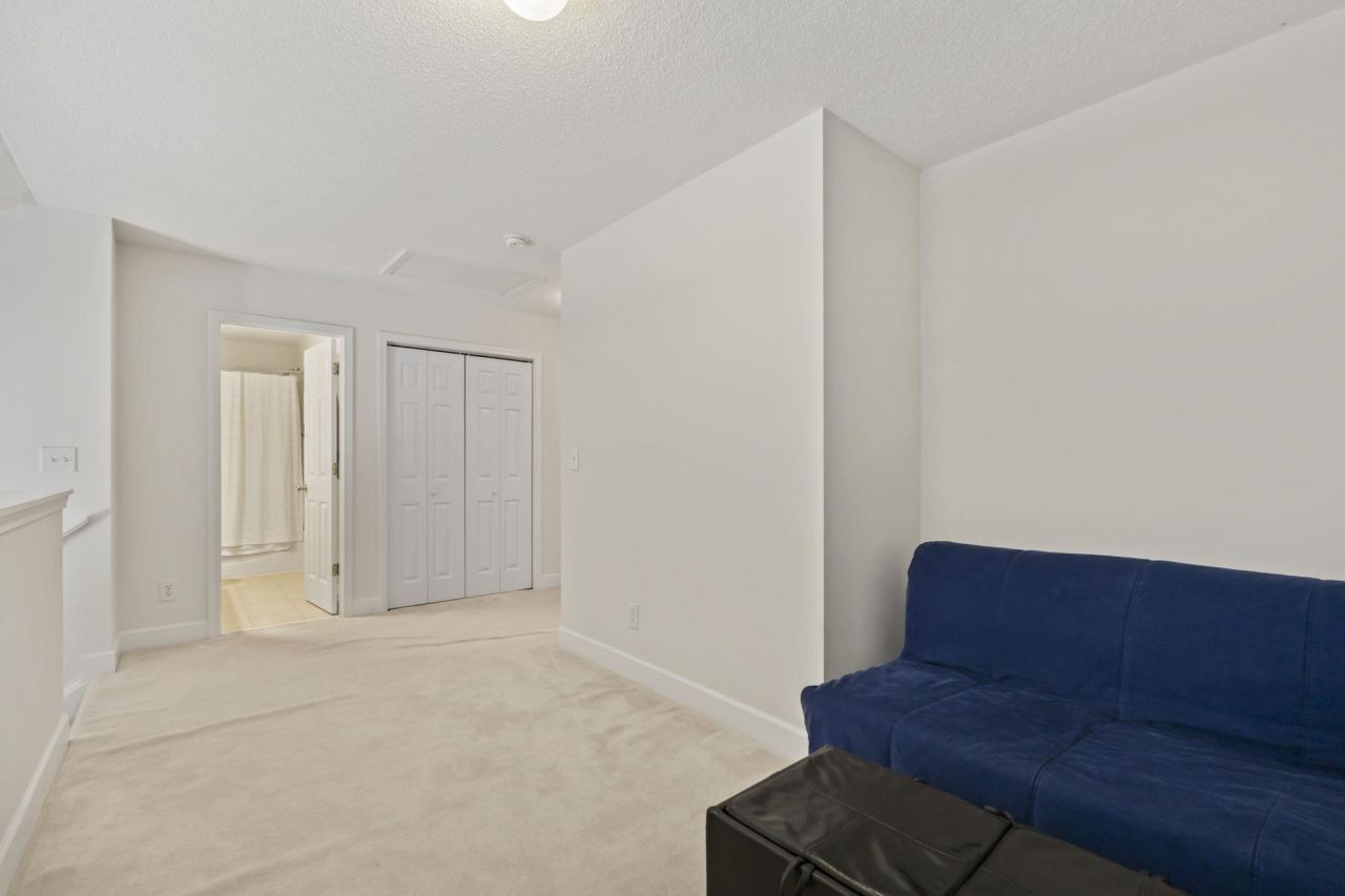 1005 Balmore Dr. Photo 15
