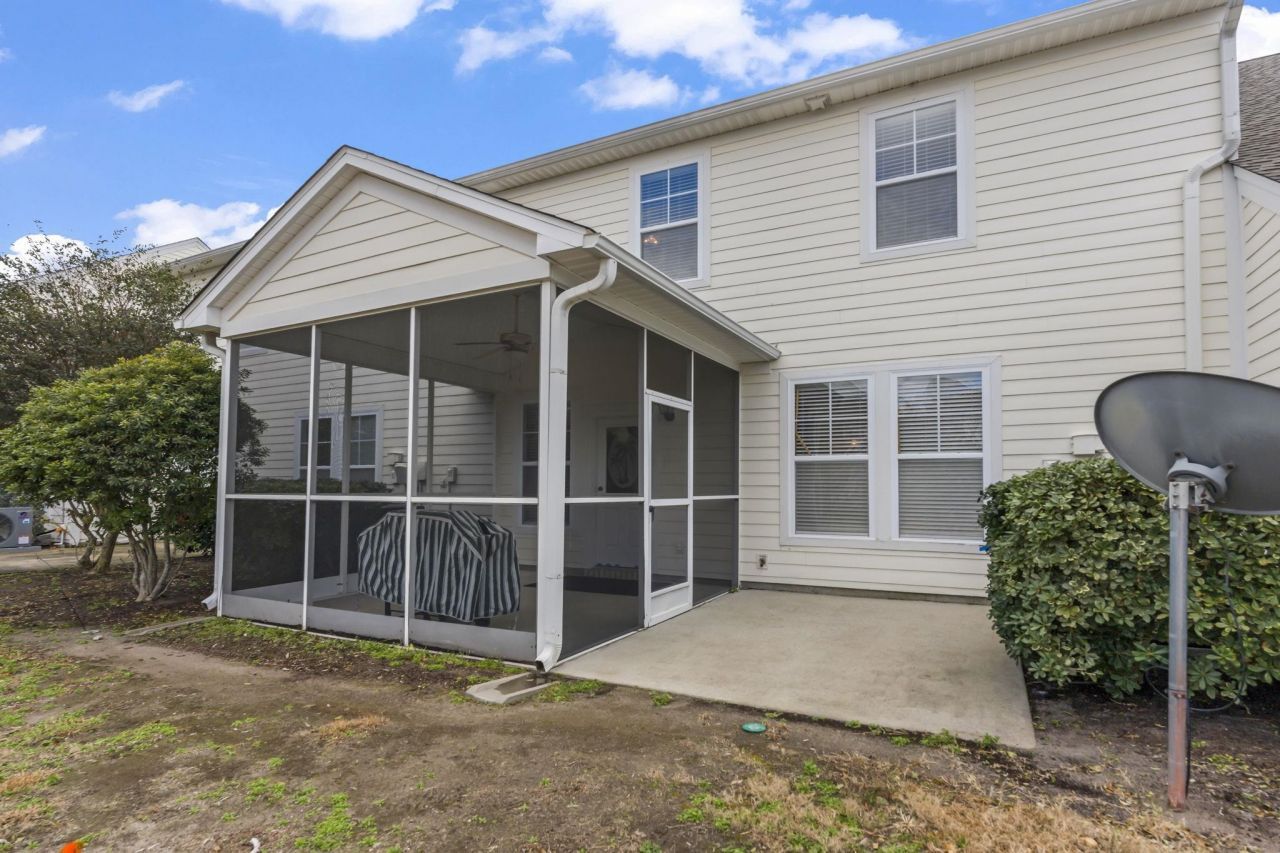 1005 Balmore Dr. Photo 23