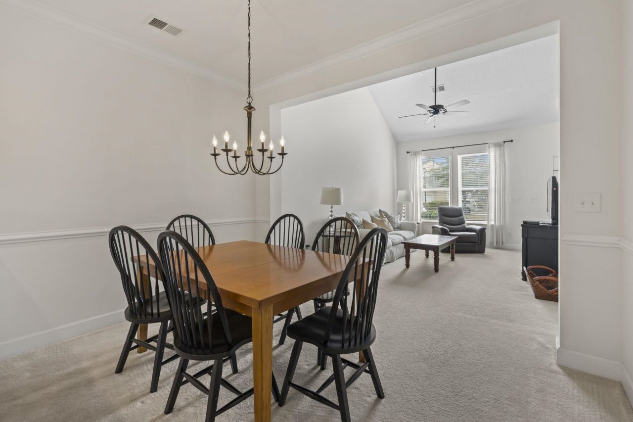 1005 Balmore Dr. Photo 5