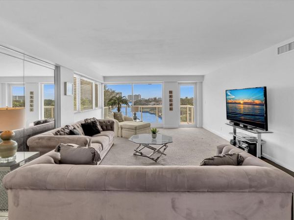 3000 Holiday Drive, Unit 603, Fort Lauderdale, FL 33316