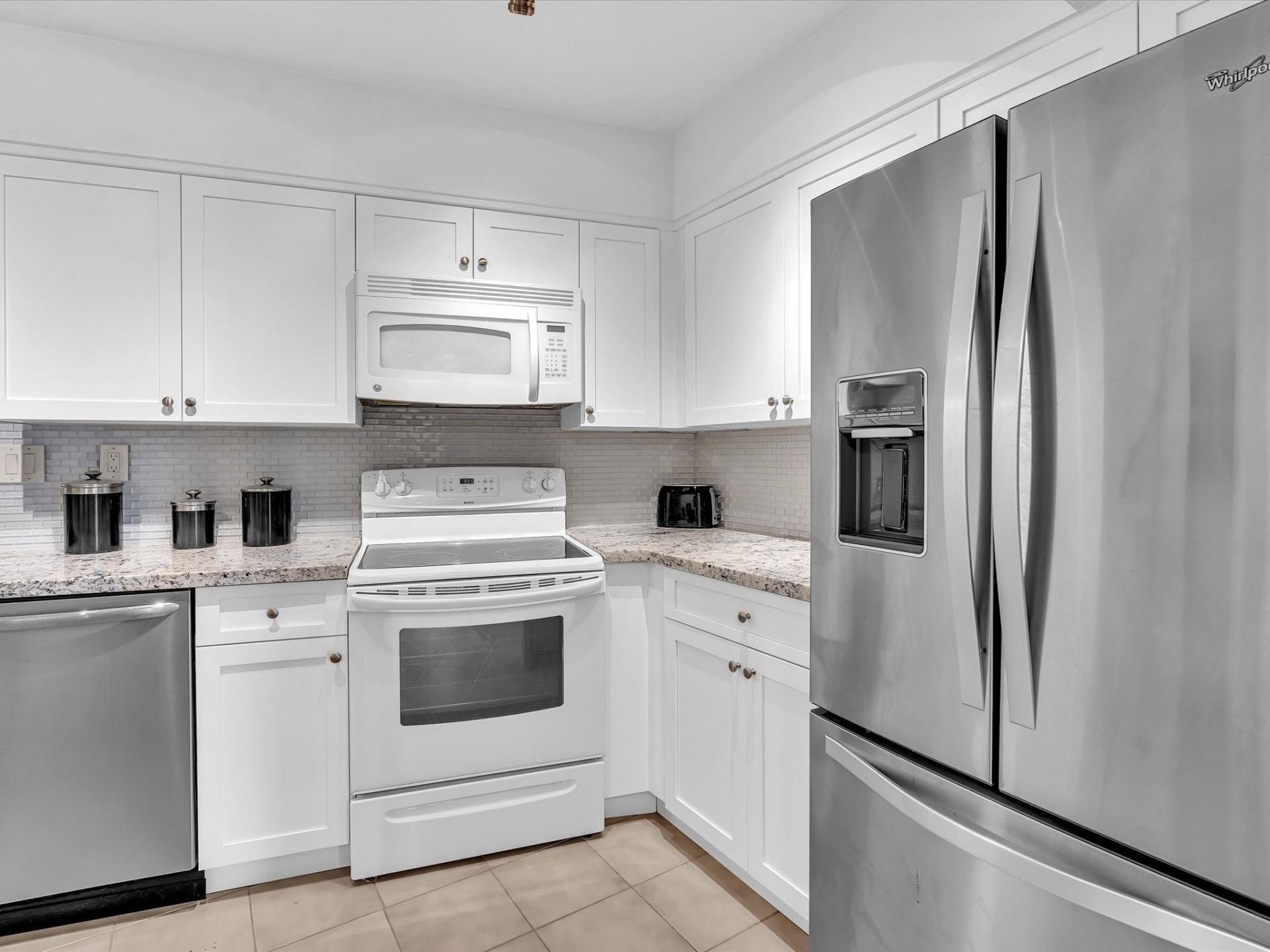 3000 Holiday Drive, Unit 603, Fort Lauderdale, FL 33316 Photo