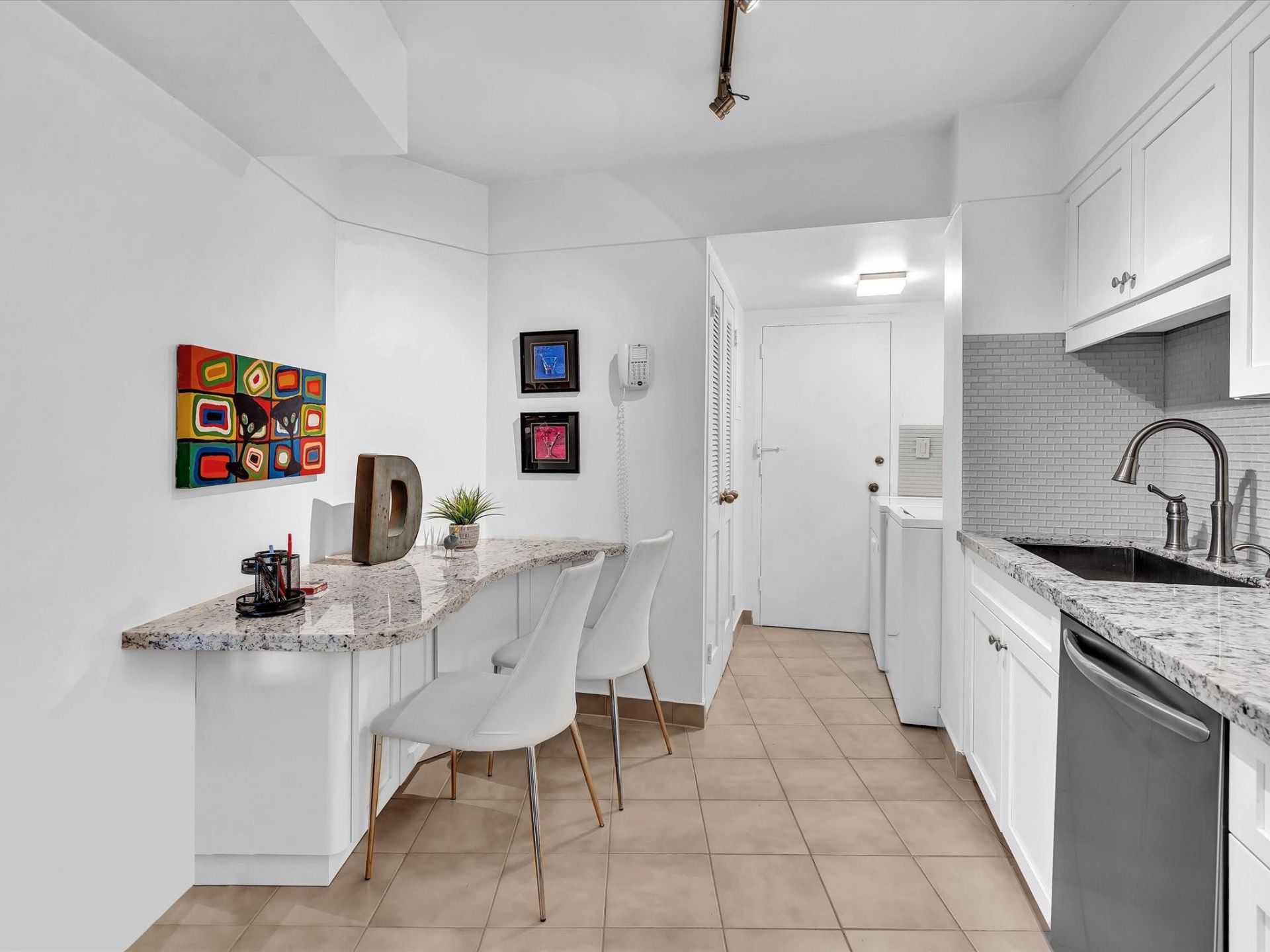 3000 Holiday Drive, Unit 603, Fort Lauderdale, FL 33316 Photo