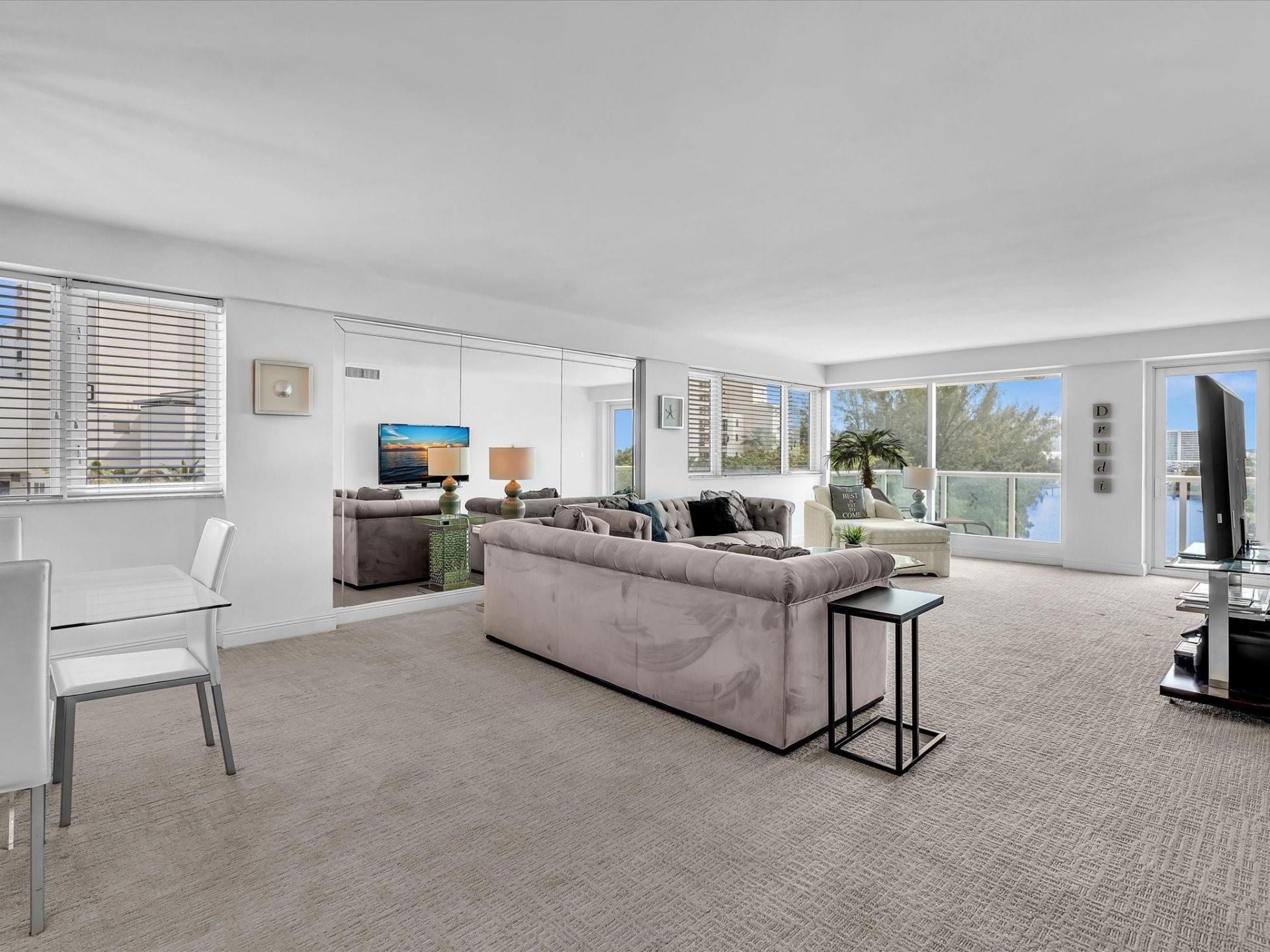 3000 Holiday Drive, Unit 603, Fort Lauderdale, FL 33316 Photo