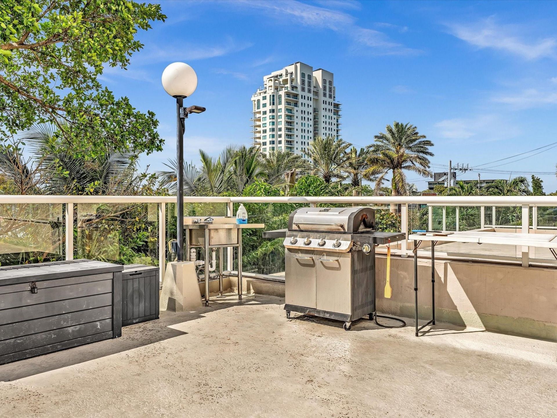 3000 Holiday Drive, Unit 603, Fort Lauderdale, FL 33316 Photo