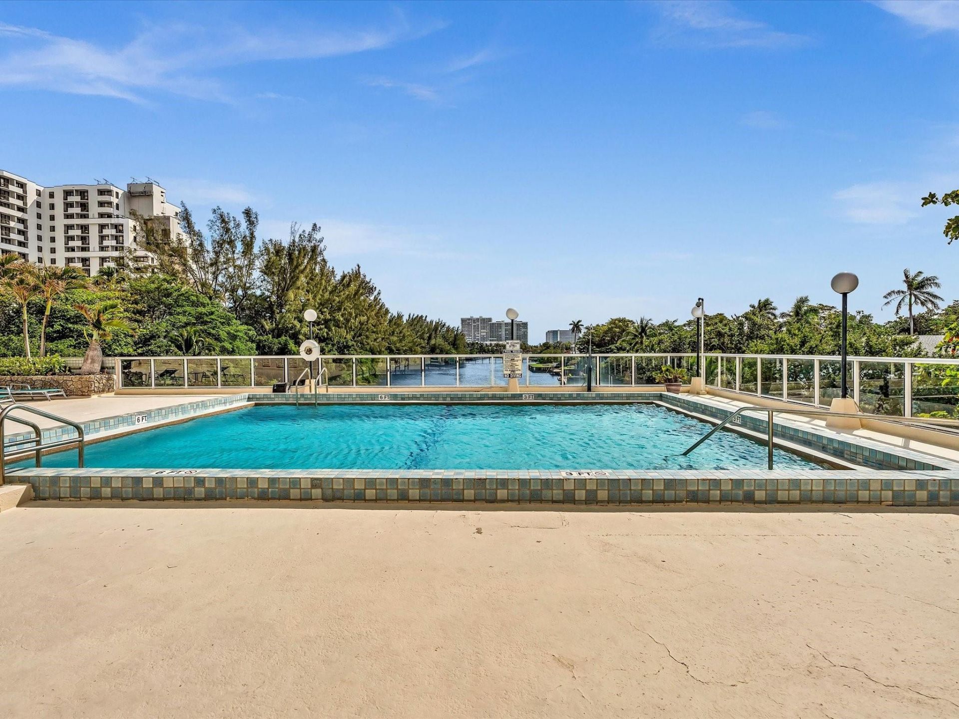 3000 Holiday Drive, Unit 603, Fort Lauderdale, FL 33316 Photo