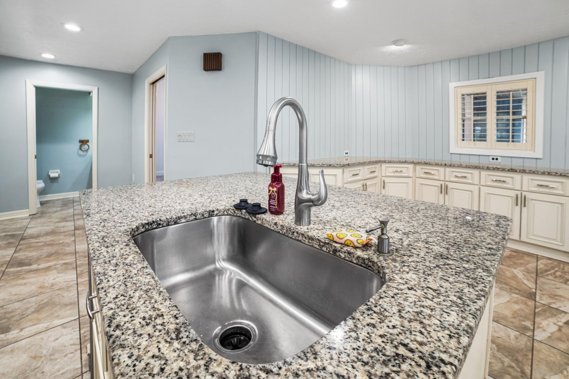 2500 Lake Josephine Drive, Sebring, FL 33875 Photo