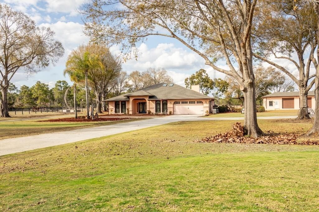 2500 Lake Josephine Drive, Sebring, FL 33875 Photo