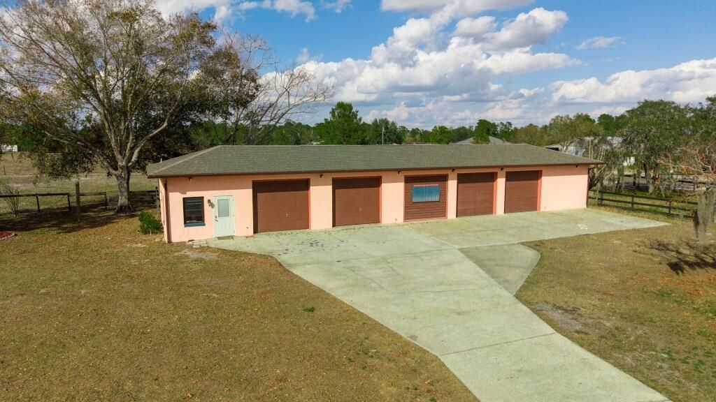 2500 Lake Josephine Drive, Sebring, FL 33875 Photo