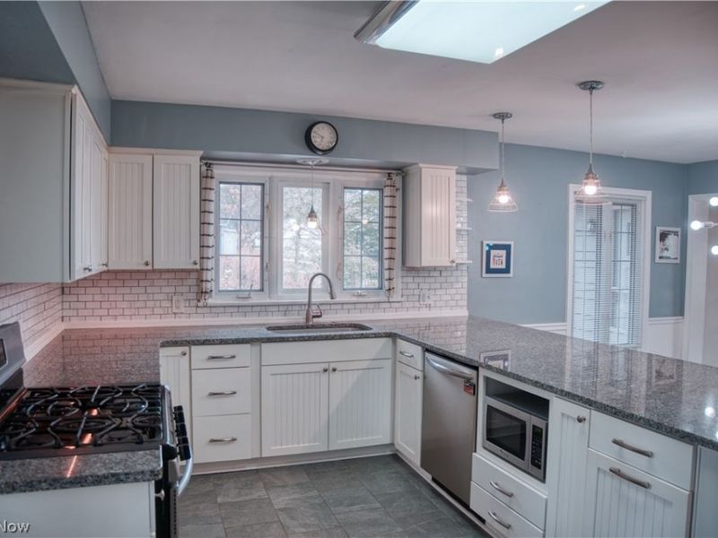 428 Aqueduct Street, Akron, OH 44303 Photo 4