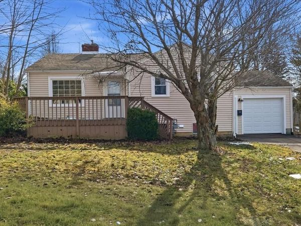 754 Abbott Dr, Mansfield, OH 44905