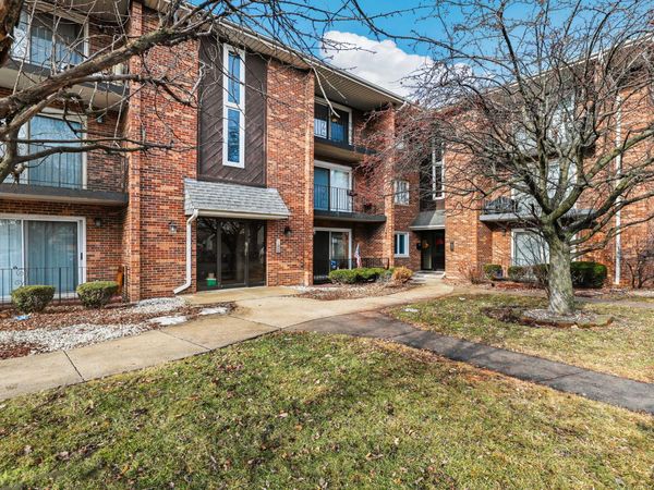 13050 S Marquette Avenue, Unit 3C, Chicago, IL 60633