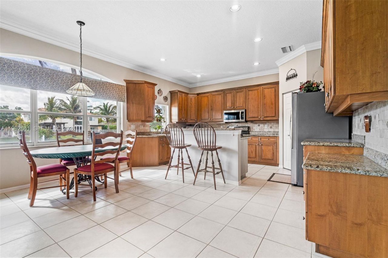 16400 NW 15th St , Pembroke Pines, FL 33028 Photo