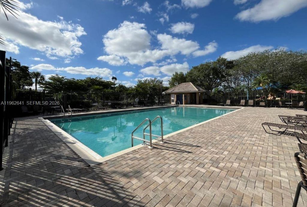 16400 NW 15th St , Pembroke Pines, FL 33028 Photo