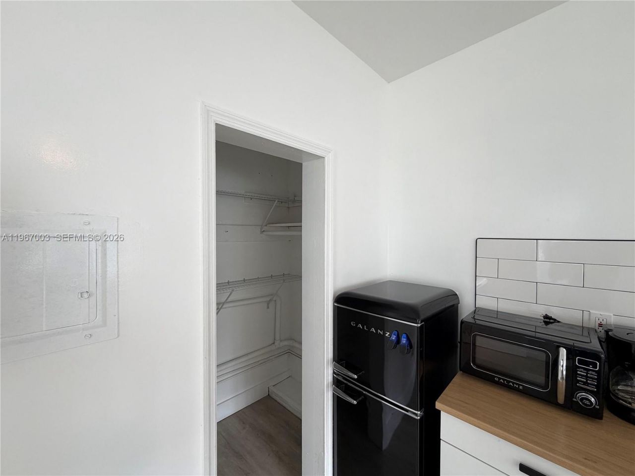 301 86th St, Unit 303-4A, Miami Beach, FL 33141 Photo