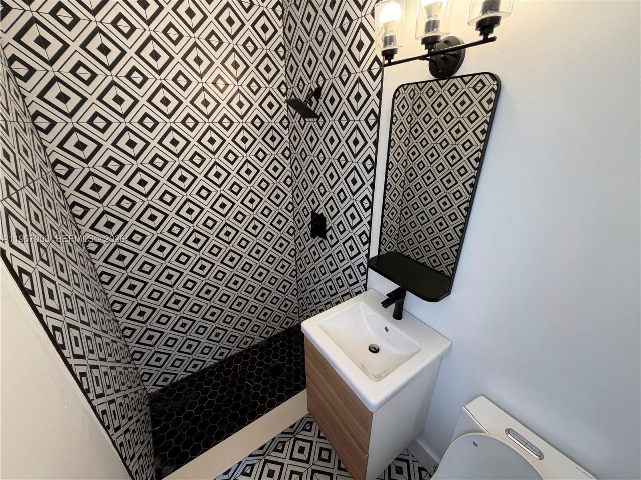 301 86th St, Unit 303-4A, Miami Beach, FL 33141 Photo