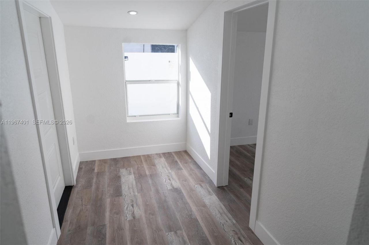 2600 NW 108th St , Miami, FL 33167 Photo