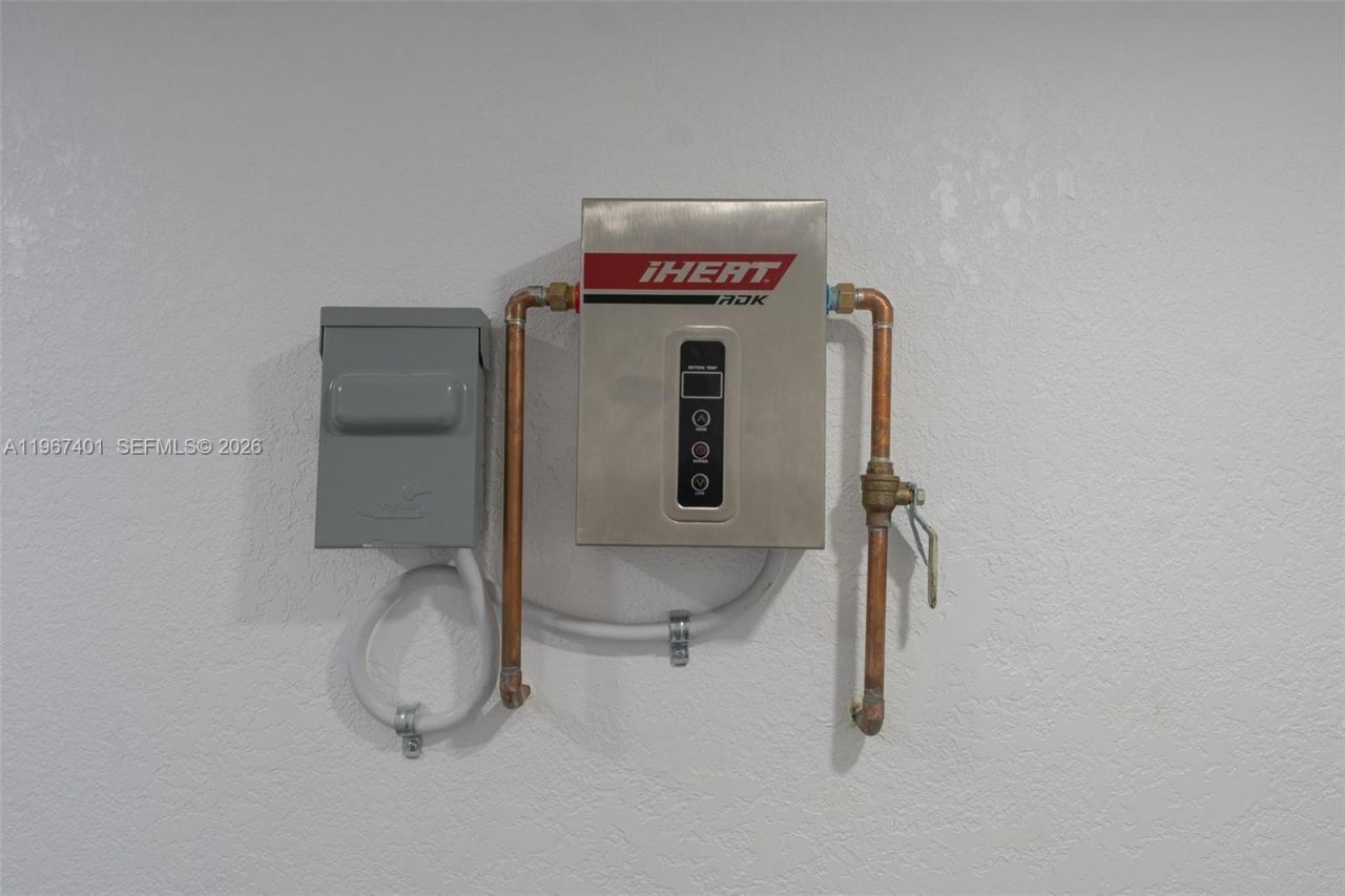 2600 NW 108th St , Miami, FL 33167 Photo