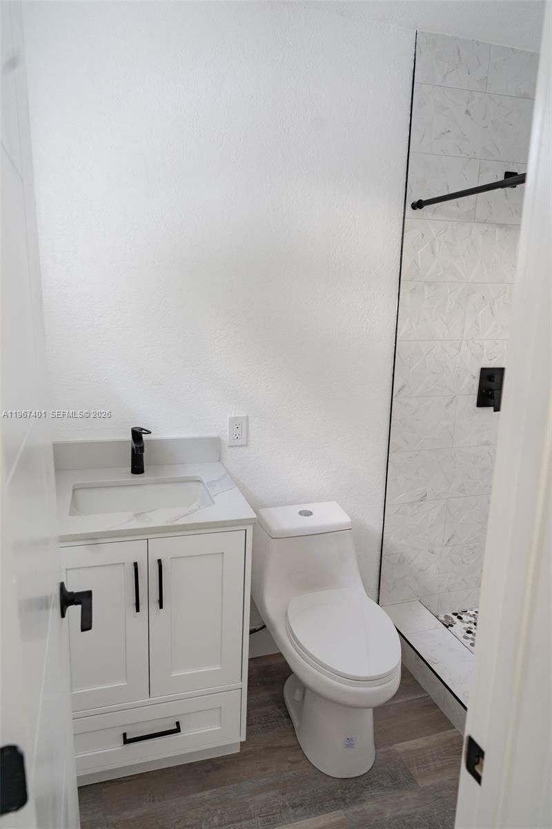 2600 NW 108th St, Miami, FL 33167 Photo