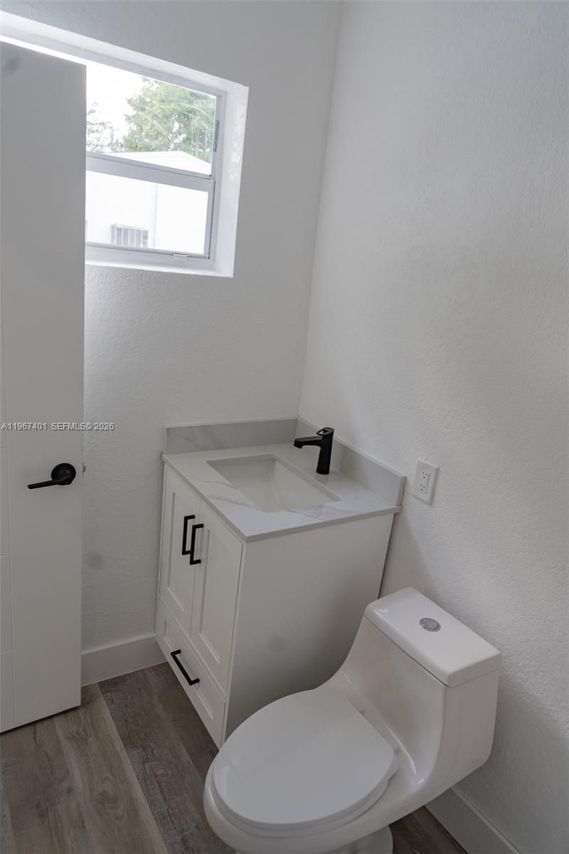 2600 NW 108th St , Miami, FL 33167 Photo