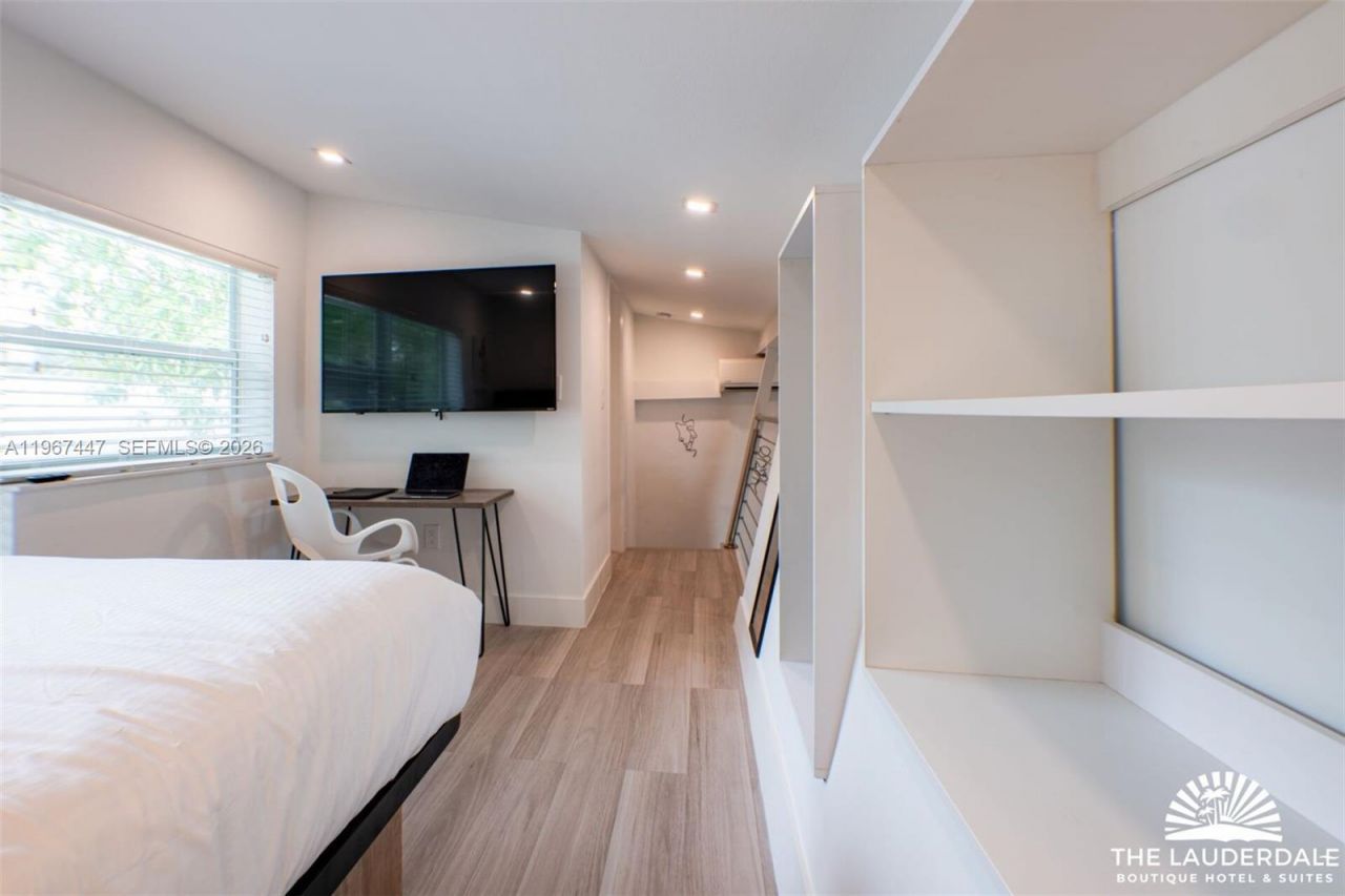 505 SE 16th St , Fort Lauderdale, FL 33316 Photo