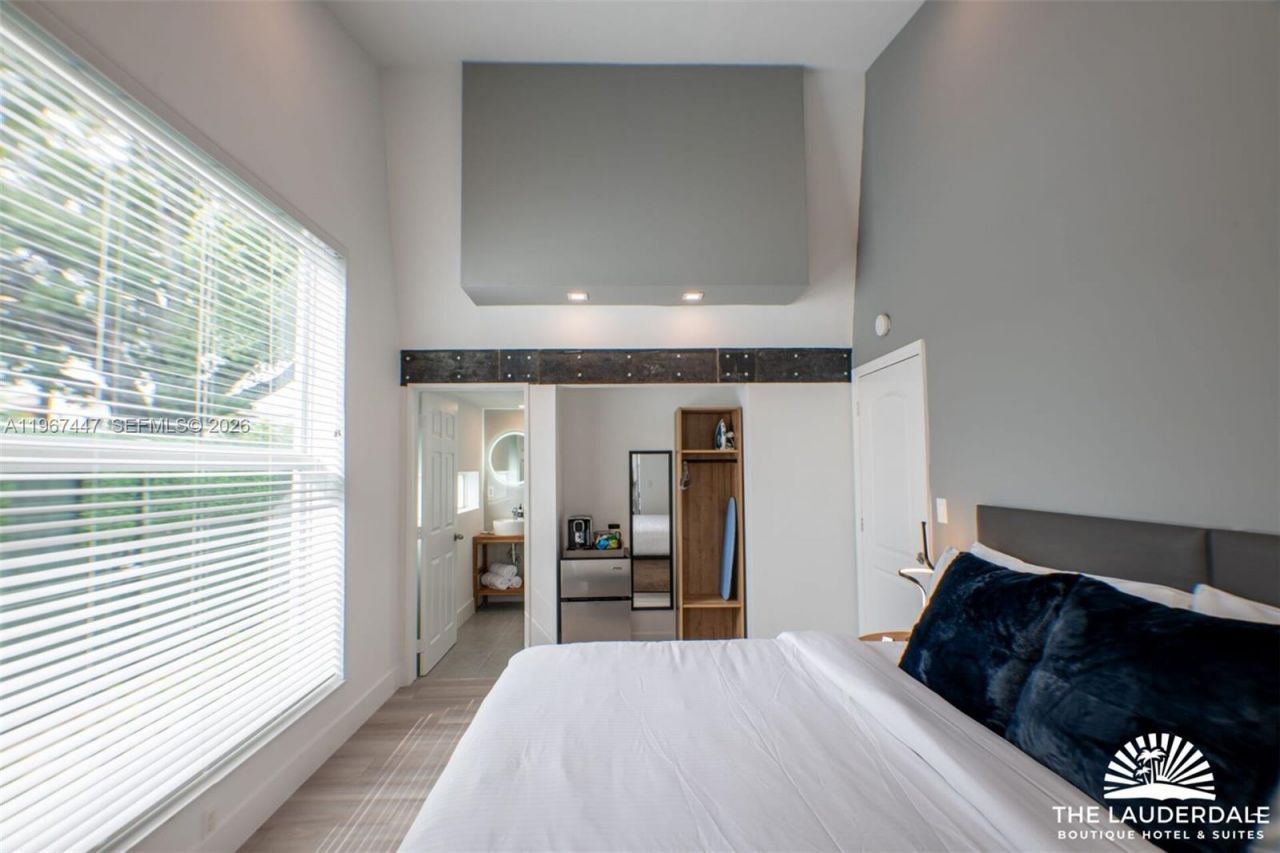 505 SE 16th St , Fort Lauderdale, FL 33316 Photo