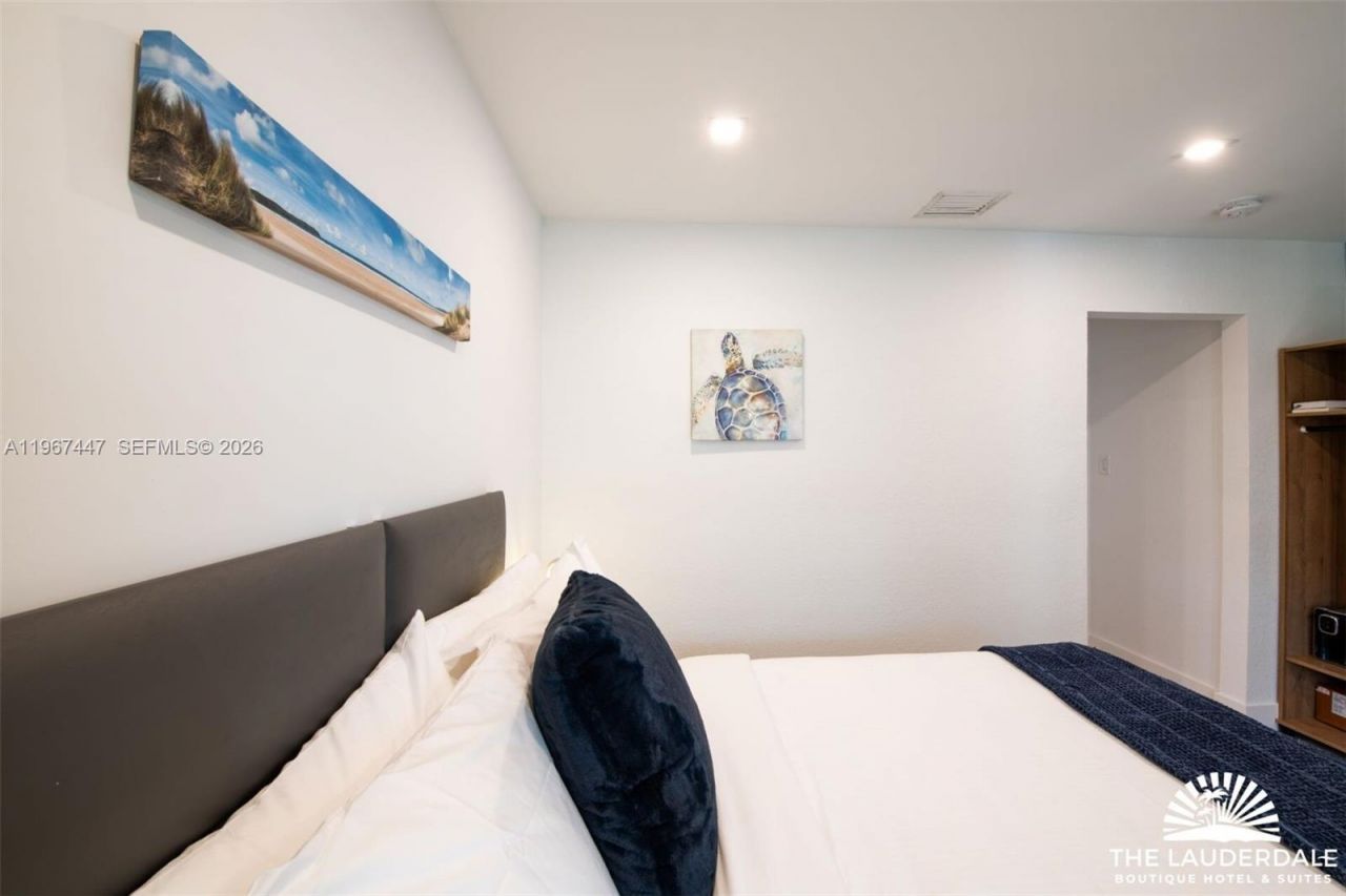 505 SE 16th St , Fort Lauderdale, FL 33316 Photo