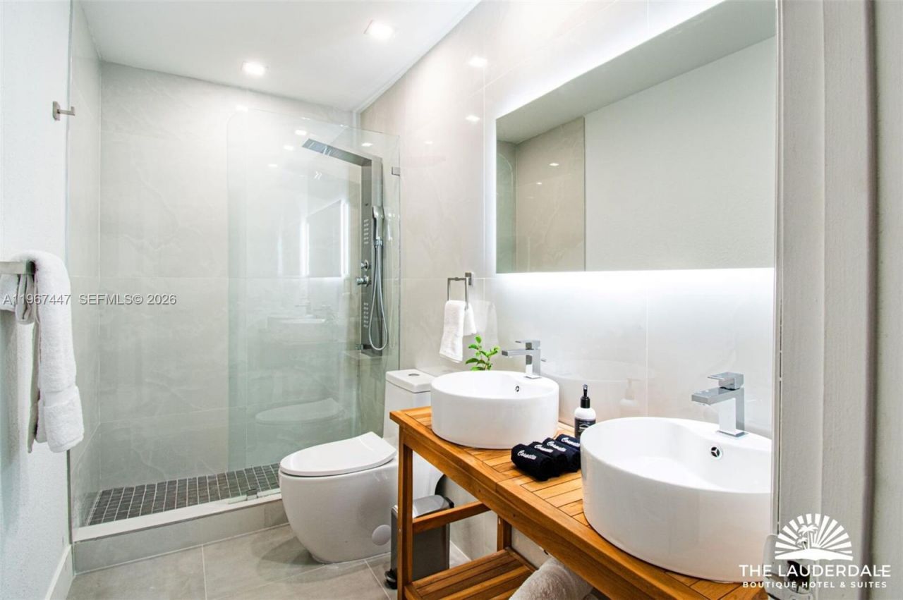 505 SE 16th St , Fort Lauderdale, FL 33316 Photo