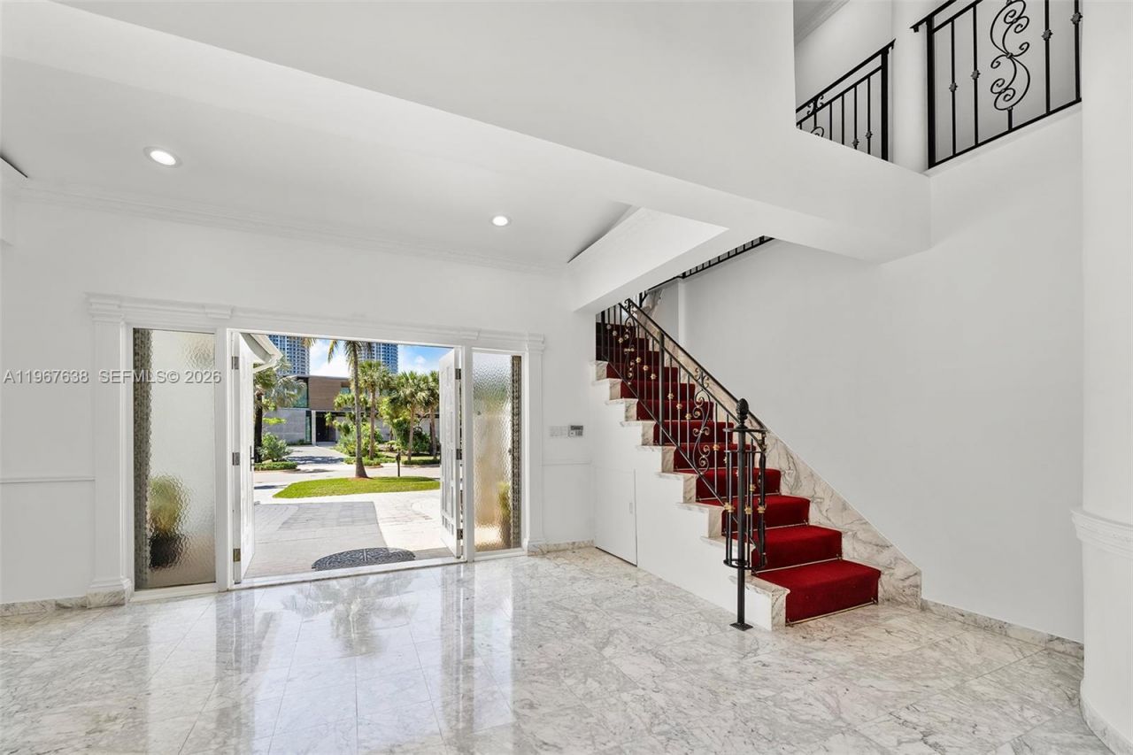 465 Golden Beach Dr , Golden Beach, FL 33160 Photo