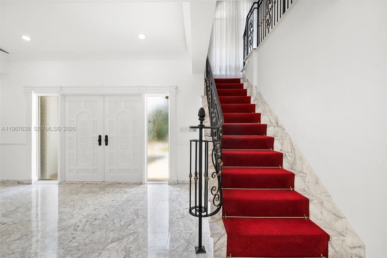 465 Golden Beach Dr , Golden Beach, FL 33160 Photo