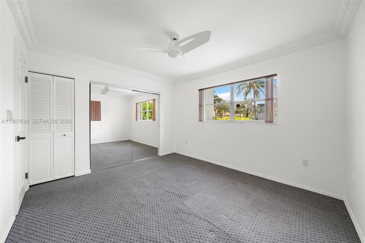 465 Golden Beach Dr , Golden Beach, FL 33160 Photo