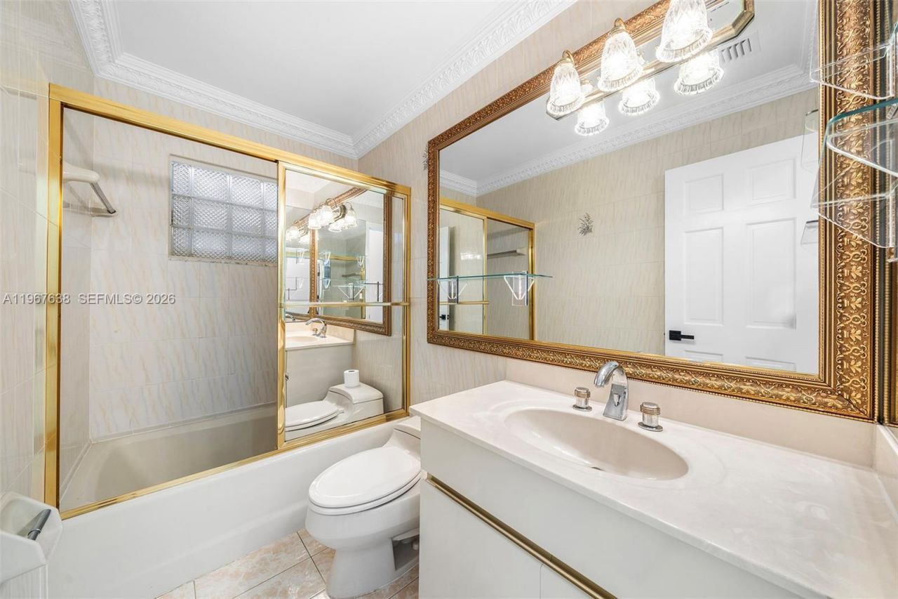 465 Golden Beach Dr , Golden Beach, FL 33160 Photo