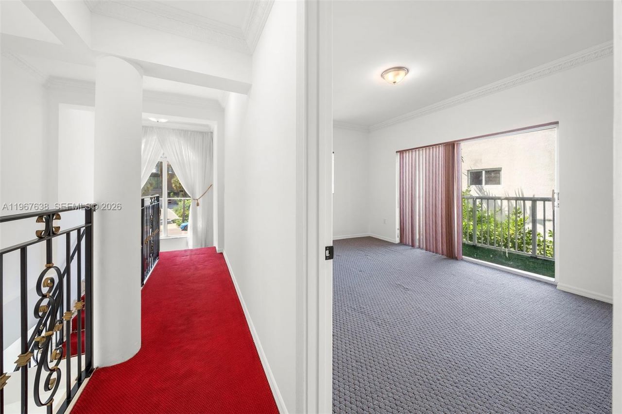 465 Golden Beach Dr , Golden Beach, FL 33160 Photo