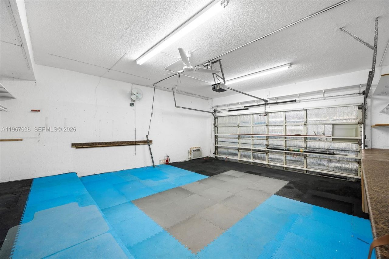 465 Golden Beach Dr , Golden Beach, FL 33160 Photo