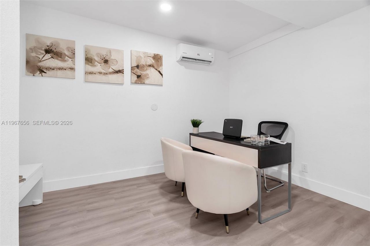 658 SW 1st Ct , Boynton Beach, FL 33426 Photo