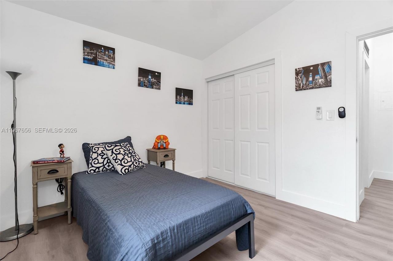 658 SW 1st Ct , Boynton Beach, FL 33426 Photo