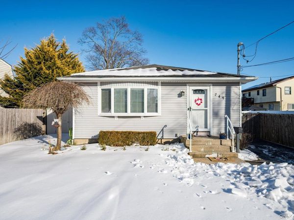 249 Hampton Road, West Babylon, NY 11704