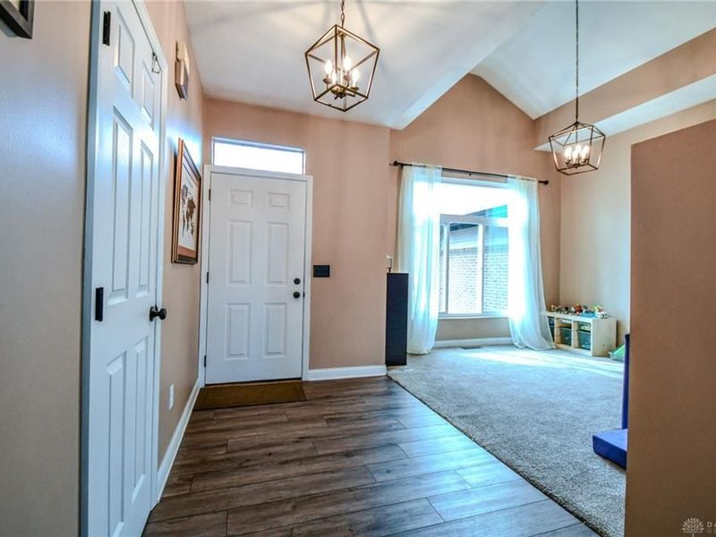 1374 Rose Lake Drive, Bellbrook, OH 45305 Photo 10